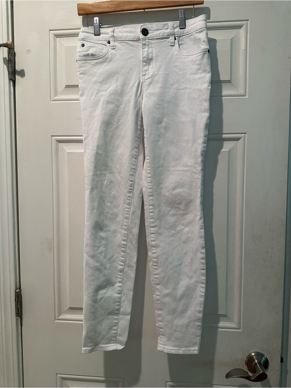 Kut from the Kloth White Straight Leg Jeans